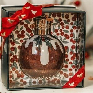 The Fuzzy Duck Winter Wonderland Luxury Bath Bubbles